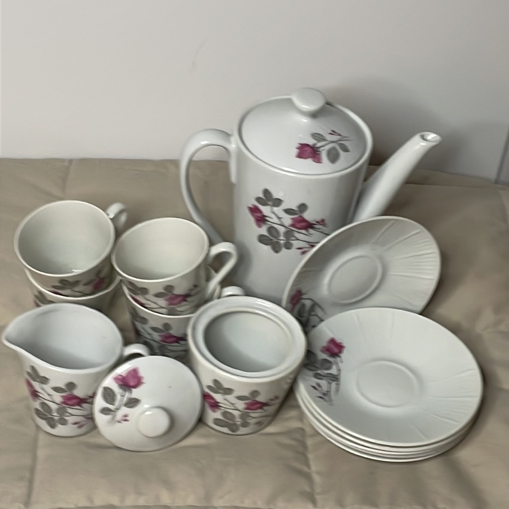 Antique porcelain Tea Set - Picture 2 of 2